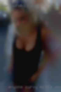 Anyone curvy milfs who needs Naughty playtime.